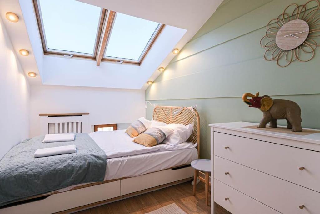 Cozy Loft Under The Wawel Sky Apartment Krakow Exterior photo